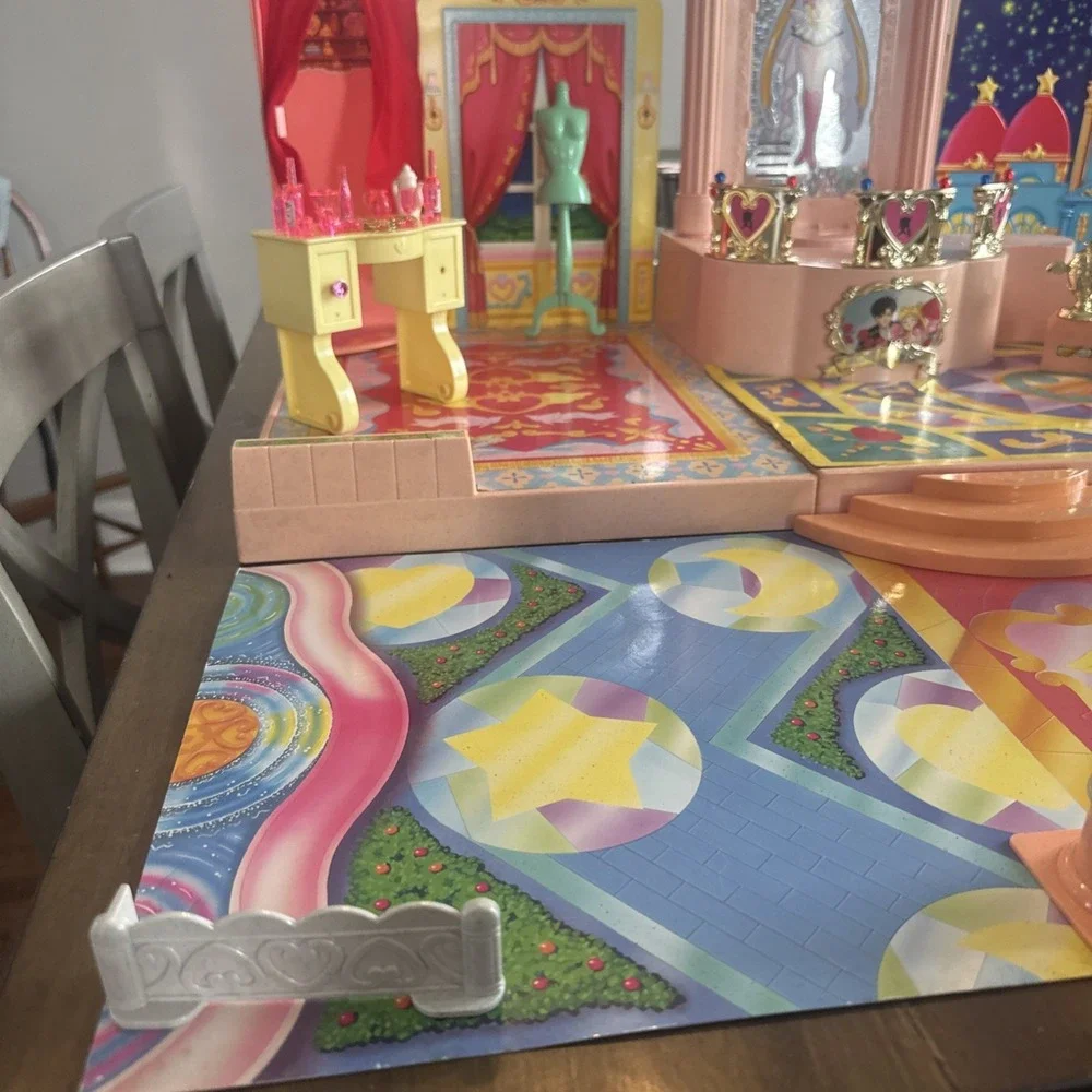 Sailor moon Sailor Team‎ Sparkling Castle doll house with box
